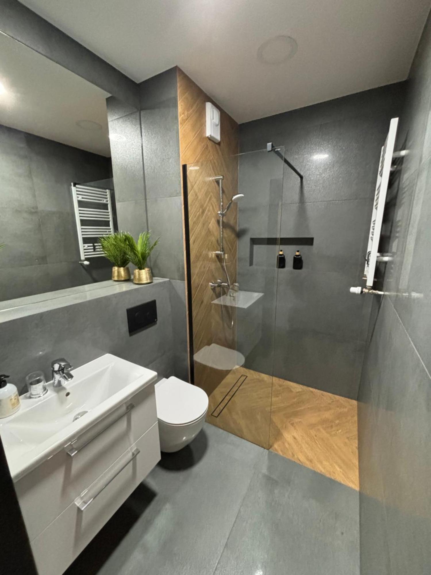 Ami Luxury Residence XII อิวาวา ภายนอก รูปภาพ