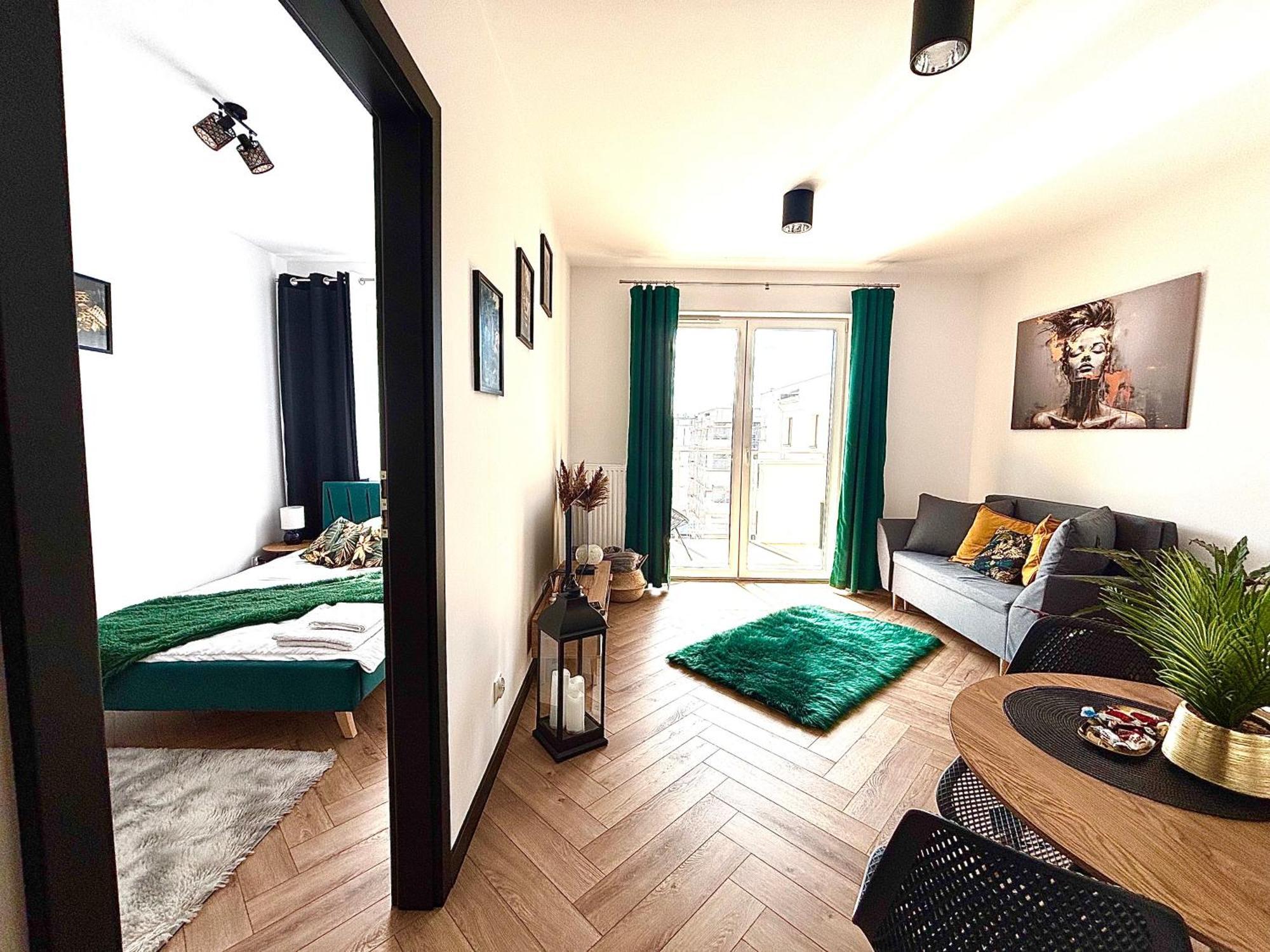 Ami Luxury Residence XII อิวาวา ภายนอก รูปภาพ